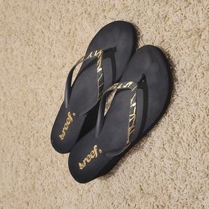 Reef Flip Flops, Women's size 8 like new!